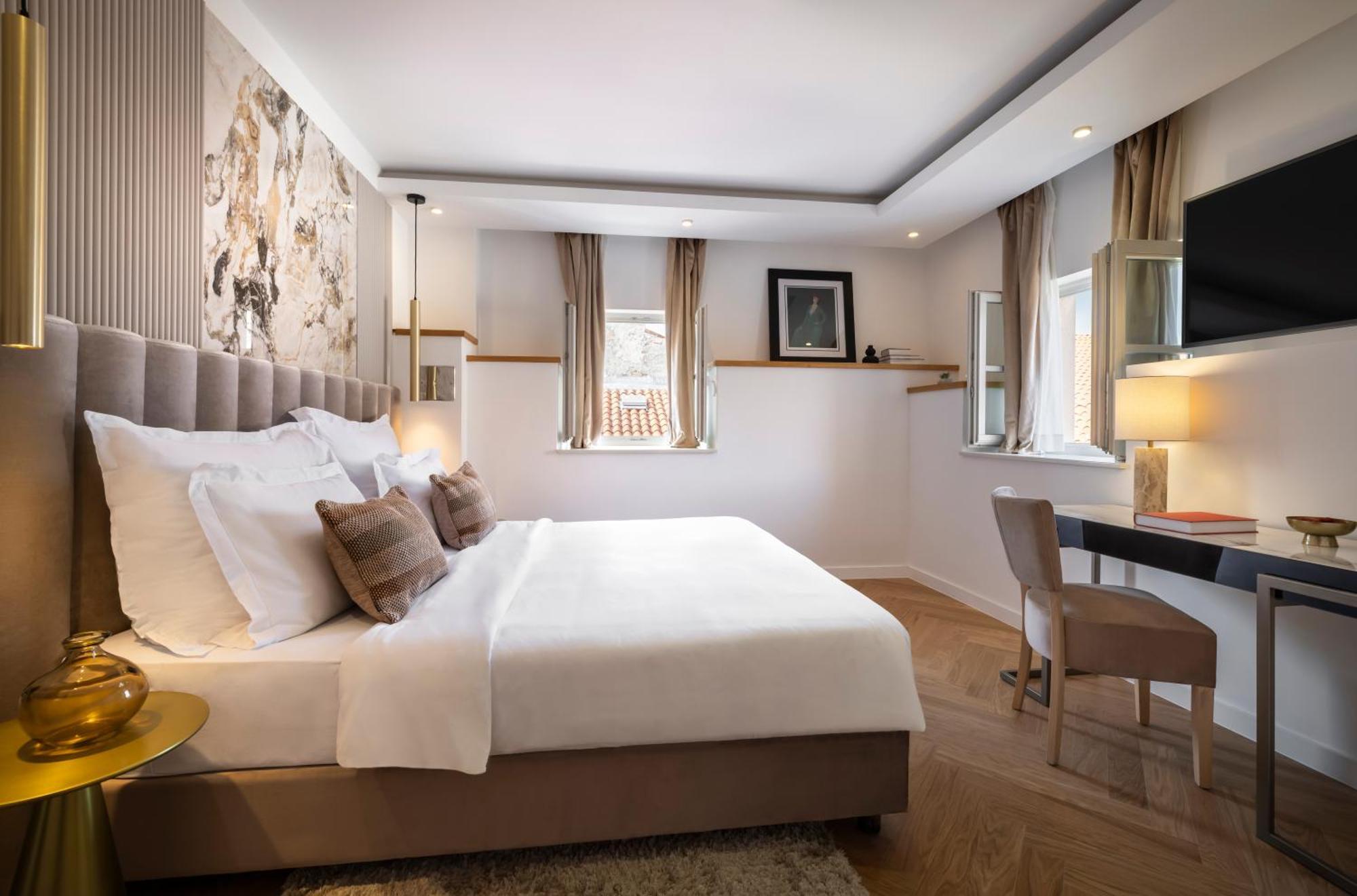 Boutique Mauro Hotel 4*
